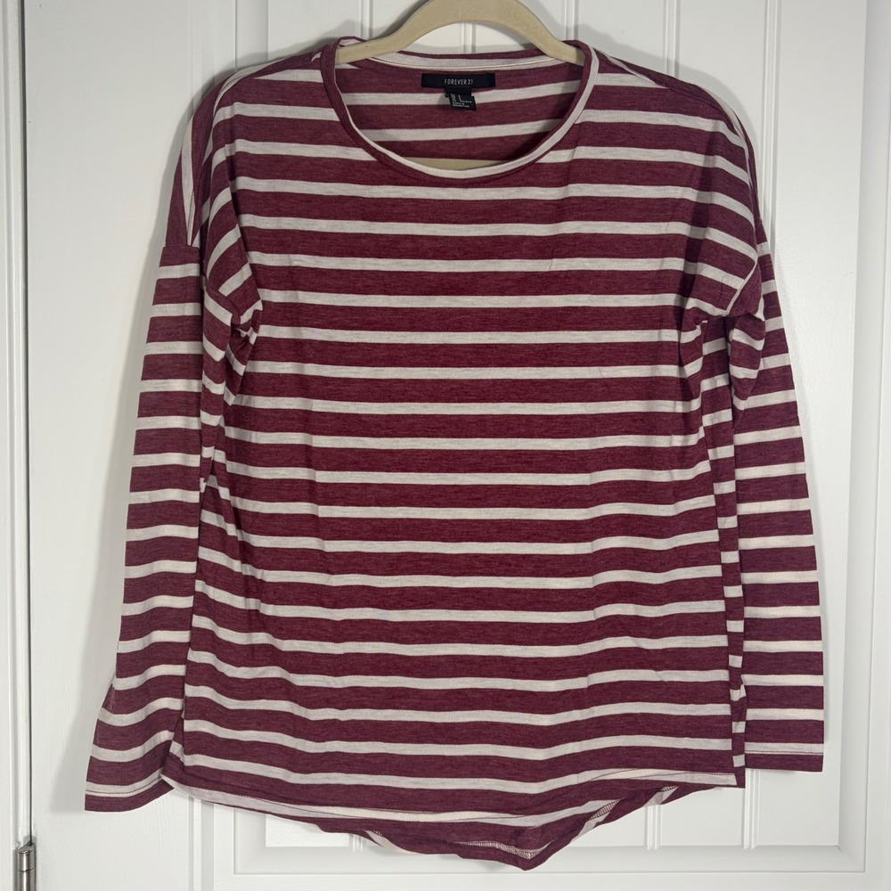 Forever 21 Womens Small Burgundy White Striped Long Sleeve Crew Neck Top